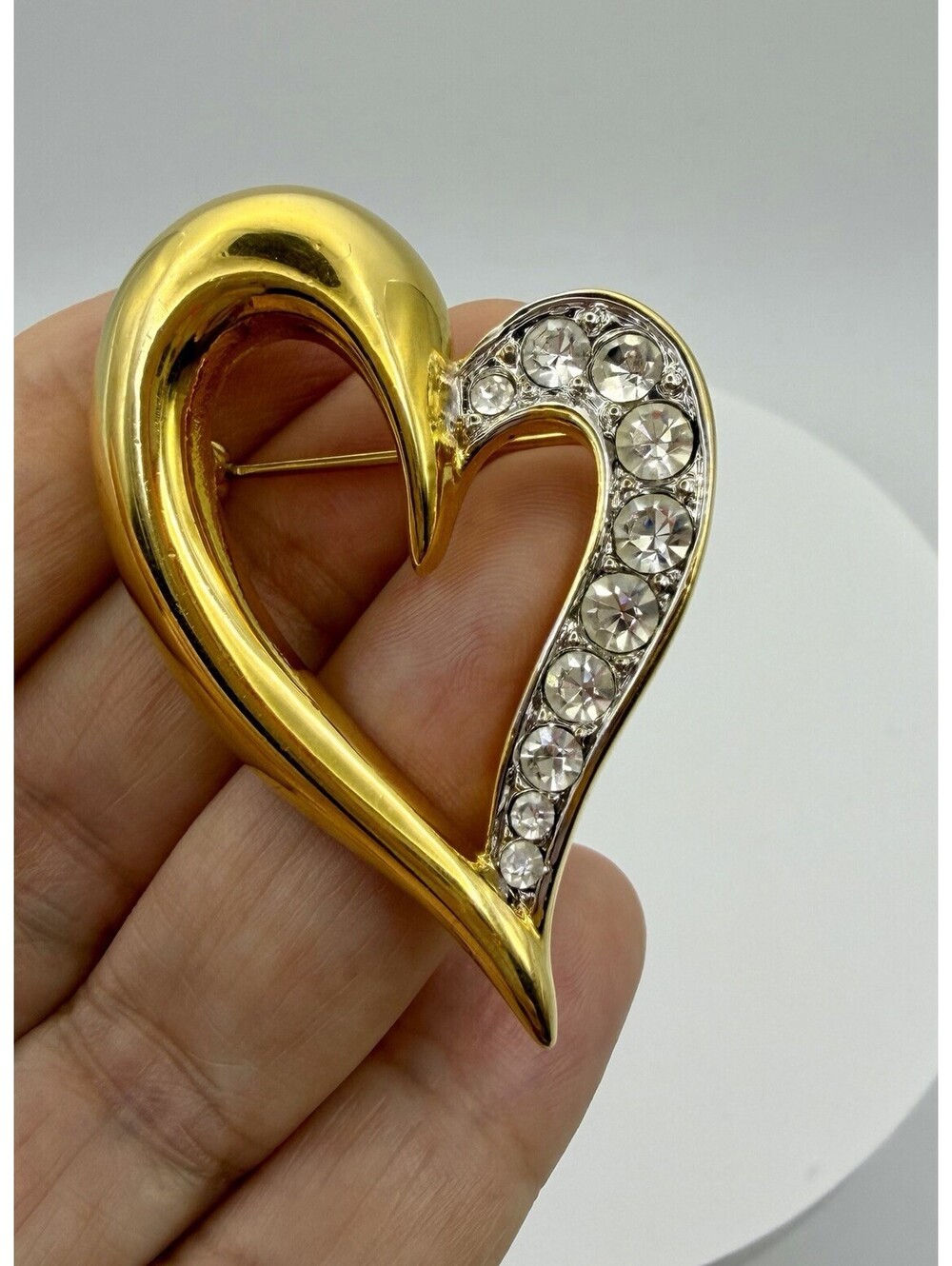 Gold Tone Open Heart Brooch Elegant